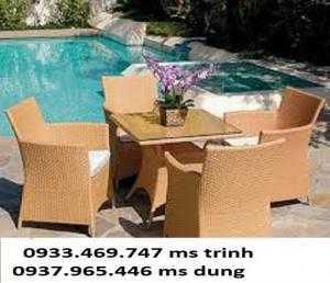 Cần thanh lý gấp bàn ghế mây giá rẻ