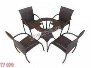 Cần thanh lý gấp bàn ghế mây giá rẻ