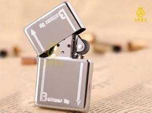 Zippo Mỹ 2 đáy Bottomz up logo Z105