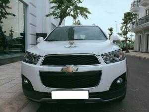 Gia đình cần bán xe Captiva 2016 Ltz, số tự động, màu trắng tinh đẹp tuyệt vời