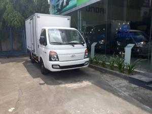Hyundai H150_1,5 tấn_thùng composit