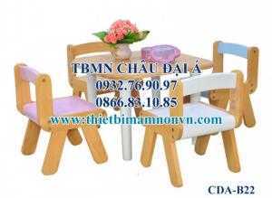 Bàn thư viện cho bé mầm non giá rẻ
