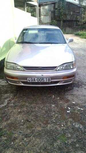 Hiện mình cần bán 1 xe camry đời 93