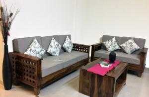 Bọc lại ghế sofa. Xưởng Sản Xuất Sofa Ngọc Phát . TpHcm.