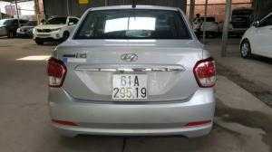 Bán Hyundai Grand i10 sedan 1.2AT màu bạc số tự động nhập Ấn Độ 2016