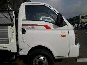 Xe tải daisaki 2t4 máy isuzu mui bạt