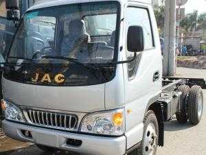 Mua Xe Tải JAC 2.4 tấn Thùng mui bạt 3m72