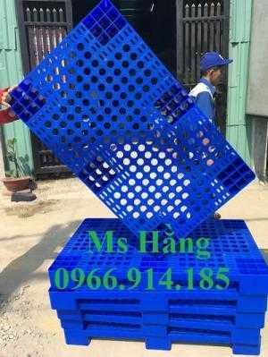 Pallet nhựa kê hàng nhẹ,pallet nâng hàng tải trọng nhẹ