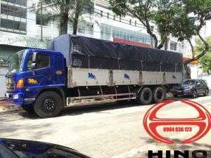 Giá xe tải hino thùng mui bạt 15 tấn