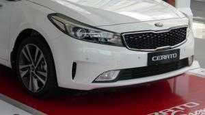 Lô ceratos mt 2018 thuế 0% giá chỉ hơn 400tr