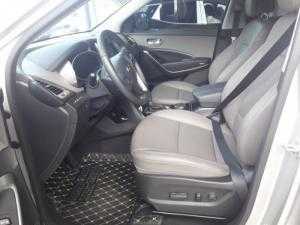Bán Hyundai Santafe 4WD 2.4AT full xăng 2017 màu bạc siêu lướt