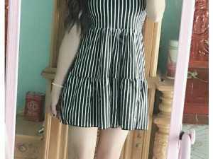 Set váy yếm + phông trắng