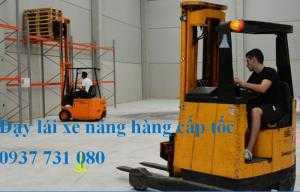 Đăng kí khóa học lái xe nâng hàng , xe công trình ( xe cuốc, xe san , xe đào )