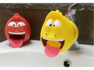 Vòi nước rửa tay sâu larva cho bé