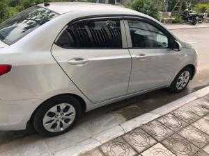 nhà cần bán i10, sx 2016 , số sàn máy 1,25 dòng sedan
