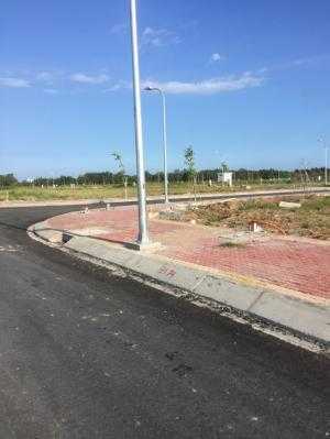 F5.02 giá 1 tỷ 225 triệu/100m2, địa thế đắc địa liền kề trục đường lớn số 11.