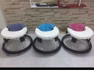 Xe tập đi