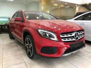 Bán xe Mercedes GLA 250 4Matic 2018 được tặng đã đăng ký chưa đi mới 100% bán lại