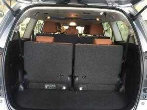 Innova 2.0G màu bạc giao ngay