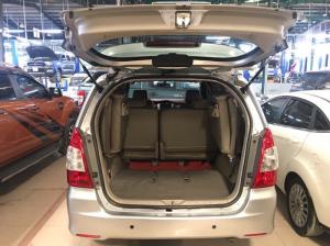 Bán Toyata Innova sx 2016,màu bạc BSTP