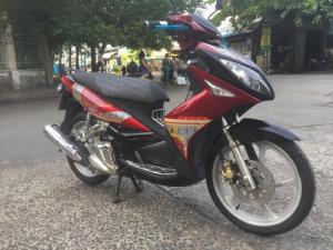 Yamaha Novou 4 LX 212 Limited ngay chủ dán keo