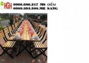 Ghế gỗ xếp quán nhậu