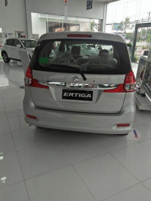Ô tô Suzuki Ertiga 2017 được trang bị động cơ xăng 1.4L VVT