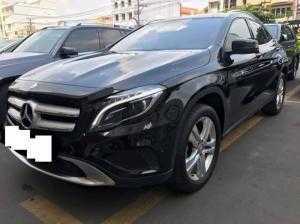 Mercedes GLA200 sản xuất 2015 màu Đen nội thất kem Biển Hà Nội