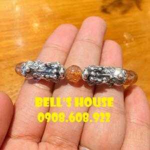 Vòng tay thạch anh tóc đỏ kết hợp charm Bạc tỳ hưu phong thủy Bells House TPHCM,