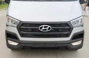 Hyundai Solati 16 chổ, nội thất sang trọng, tiện nghi rộng rãi, ưa đãi trả góp 80%