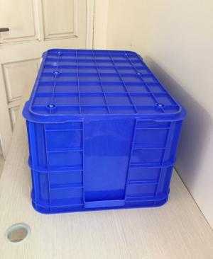 Thùng nhựa đặc (sóng nhựa bít) HS019