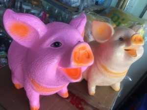 Heo đựng tiền hàng Việt Nam về nhiều