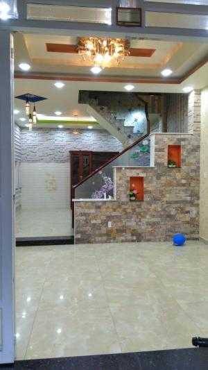 Bán nhà mới đẹp hxh đường Hòa Bình, 5.2x14m, dtxd: 47.6 m2, dts: 198.8 m2, 2 lầu+st, 4pn