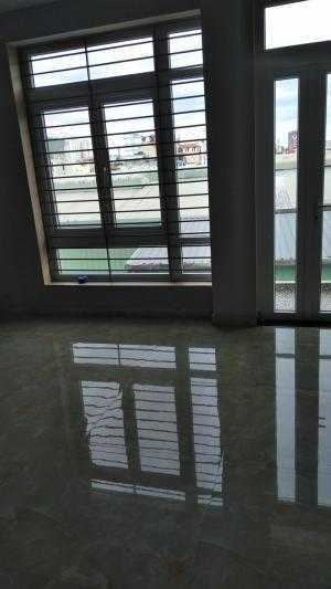 Bán nhà mới đẹp hxh đường Hòa Bình, 5.2x14m, dtxd: 47.6 m2, dts: 198.8 m2, 2 lầu+st, 4pn