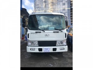 Xe 3 chân Hyundai HD210 - Thùng kín 13,5 tấn