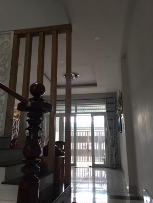 Cần nhanh căn nhà 1trệt 2lầu MT đường 10 TNPB Q9 giá 4,5 tỷ/75m2