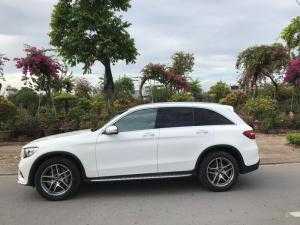 Bán GLC 300 màu trắng