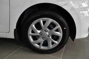 Hyundai Grand I10 1.2 MT Base - Ưu đãi lên đến 60 triệu đồng