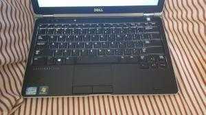 Dell Latitude E6230 -i7 3520M,4G, 320G,12,5inch nhỏ gọn,web,đèn phím