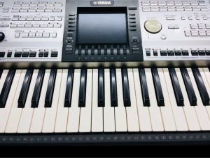 Đàn Organ Yamaha PSR 3000 nguyên zin