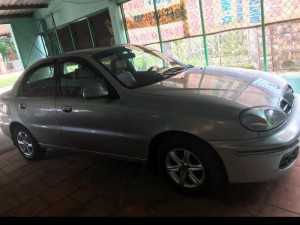 Cần bán xe 4 chỗ Deawoo Lanos