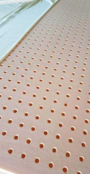 Nệm Cao Su Thiên Nhiên 100% Giảm Giá Cực Sốc