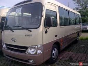 Xe khách Huyndai Đồng vàng 29 chỗ tại Quảng Ninh