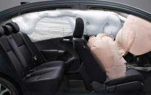 Với những công nghệ an toàn chủ động và bị động vượt trội của Honda City mới, bạn có thể luôn an tâm để tự tin tiến lên phía trước.