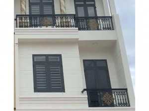 Bán nhà 3 m, mặt tiền đường Hoàng Văn Thụ