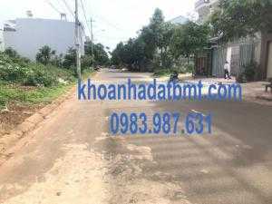 Bán Đất mặt tiền 15*20m,đg Cao Thắng, khu metro.lô biệt thự