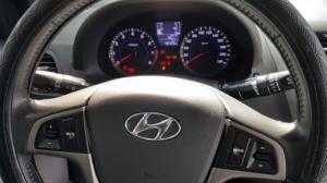 Bán Hyundai Accent Blue 1.4MT màu trắng số sàn biển Sài Gòn nhập khẩu Hàn Quốc 2016