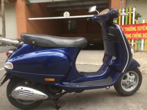 Piaggo Vespa ET8 nhập 208 ngay chủ dán keo