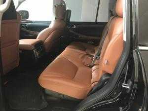 Bán Lexus LX570 màu đen,nhập mỹ,bản Full,sản xuất 2014 và đăng ký 2015,xe siêu chất,giá tốt.