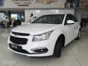 Chevolet Cruze giảm giá không tưởng, ưu đãi lớn. nhận xe ngay.